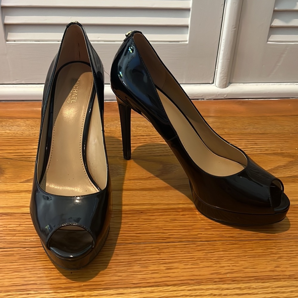 Michael Kors Black Patent Peep Toe Platform Heels